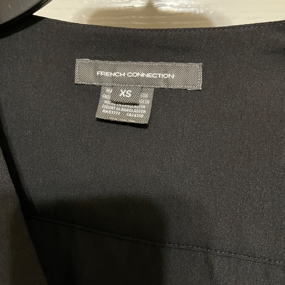 French Connection Crepe Ruffle Blouse NEW - Picture 10 of 10